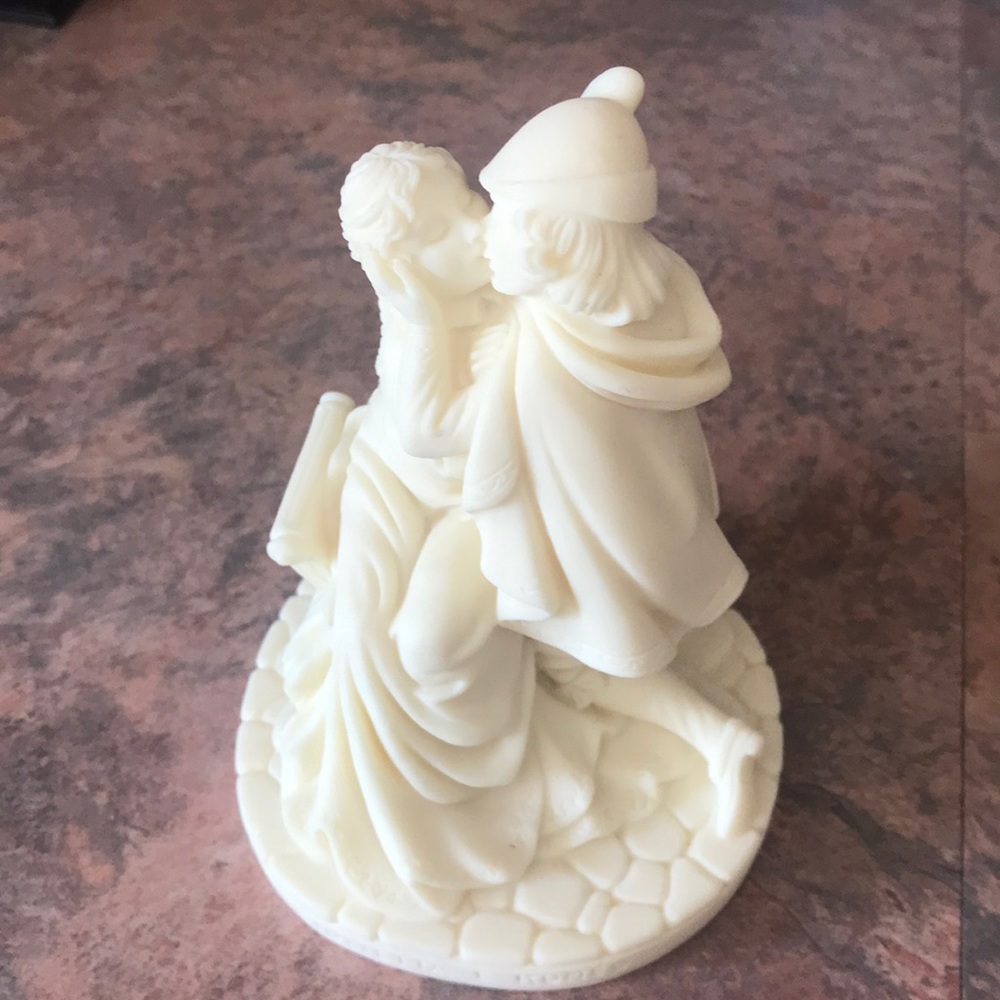 COPY - Romeo and Juliette Decor